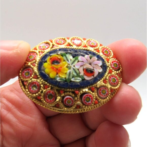 Vintage Italian Micro Mosaic Floral Brooch Millefiori Pin Gold Tone Oval Shape - Picture 13 of 13